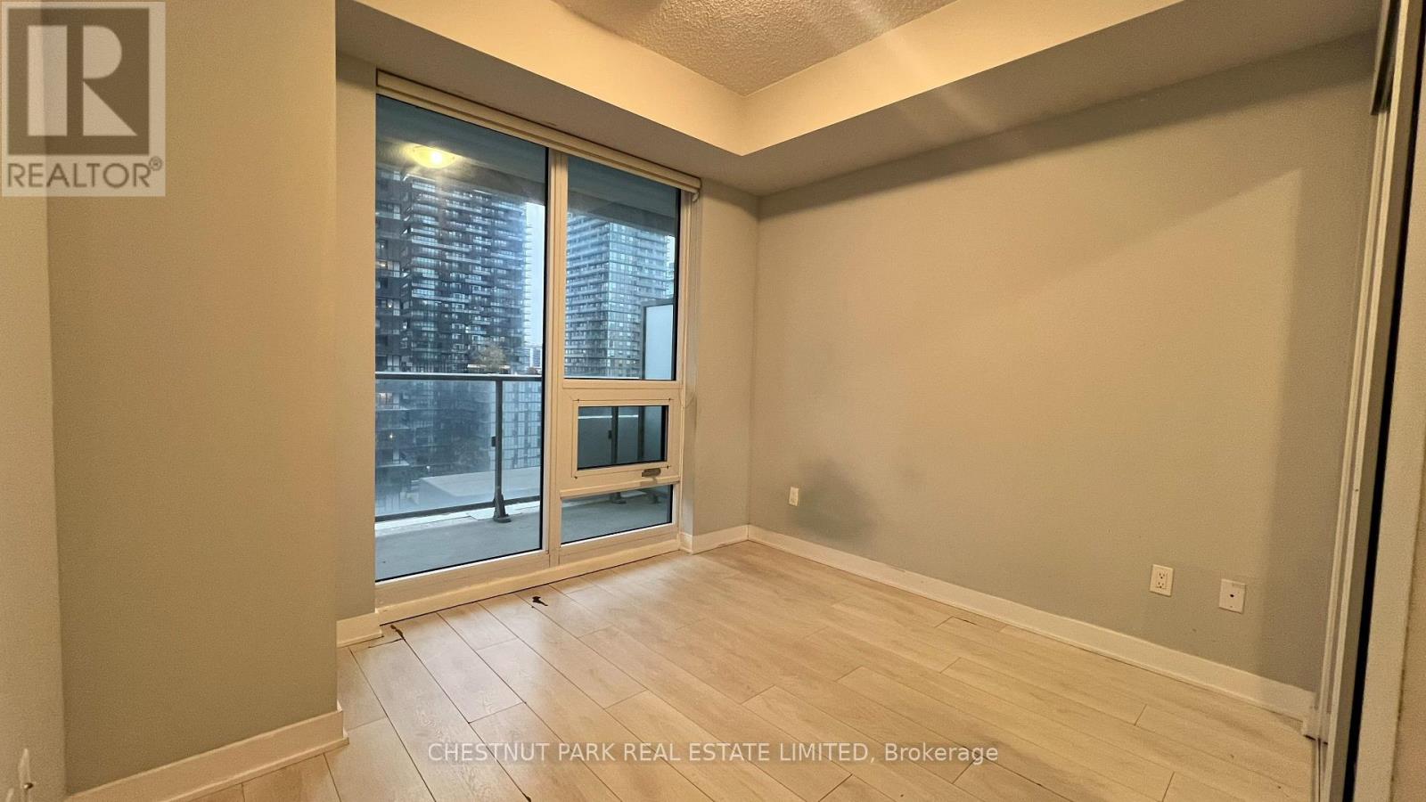 1410 - 2221 Yonge Street, Toronto, Ontario M4S 2B4 - Photo 6 - C12513222