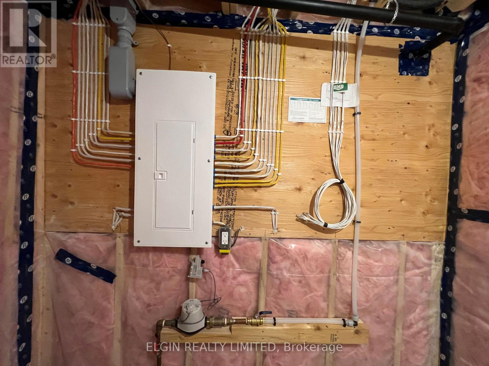 57 Willow Drive, Aylmer, Ontario  N5H 0B9 - Photo 24 - X12513972