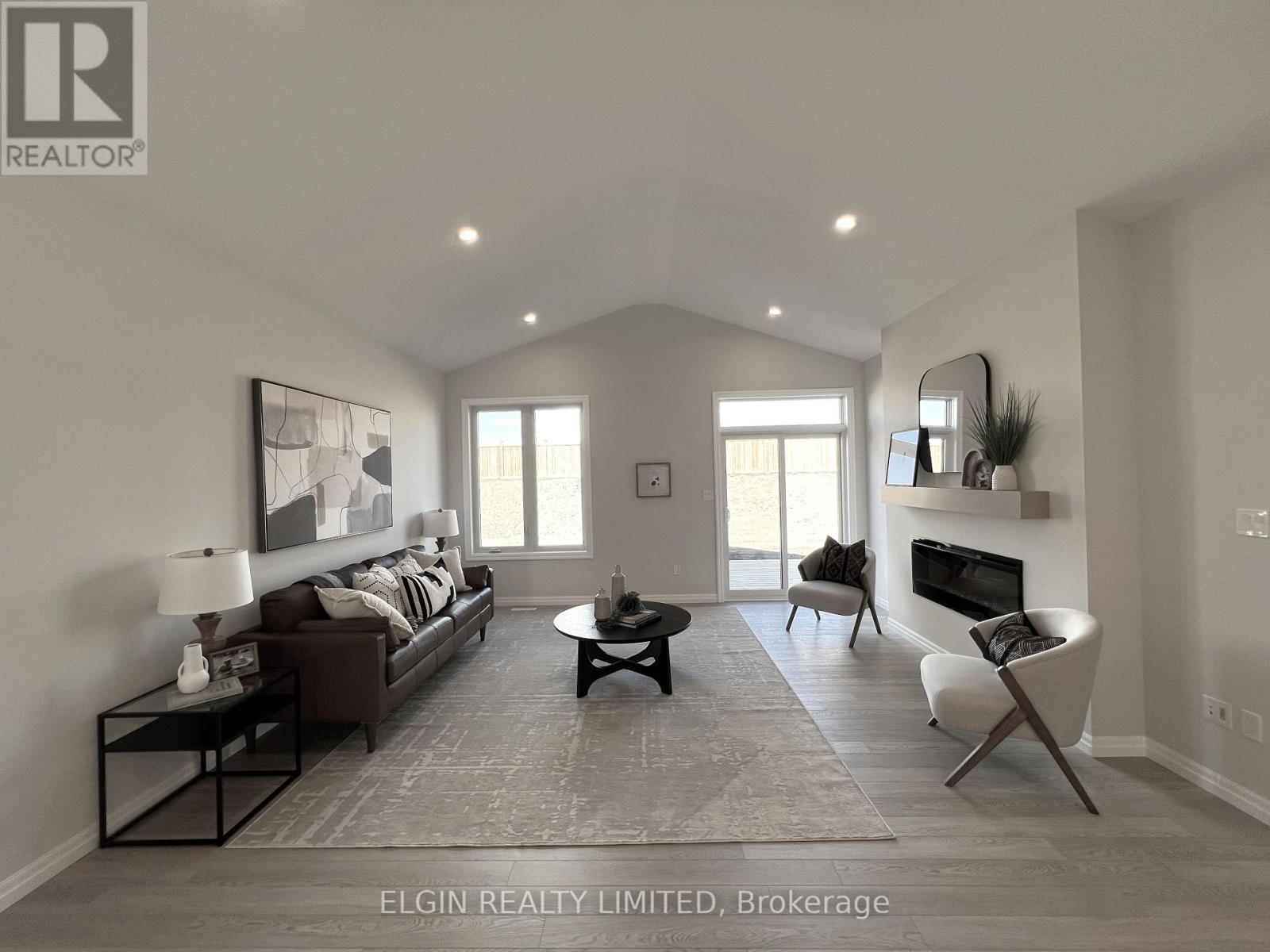 57 Willow Drive, Aylmer, Ontario  N5H 0B9 - Photo 5 - X12513972