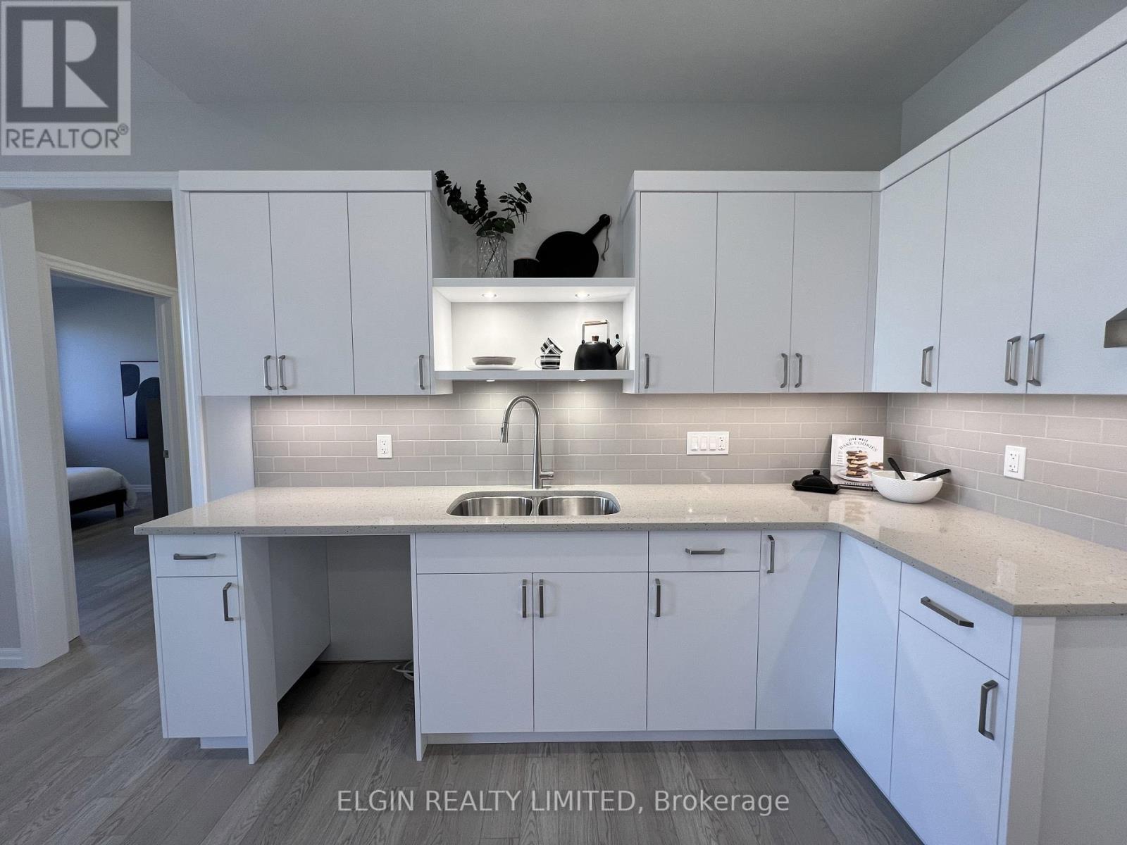 57 Willow Drive, Aylmer, Ontario  N5H 0B9 - Photo 8 - X12513972