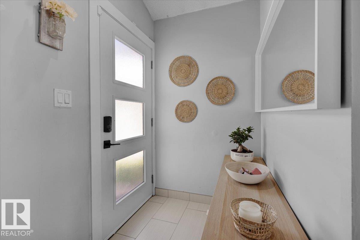 18911 58 Av Nw, Edmonton, Alberta  T6M 2G6 - Photo 5 - E4464809