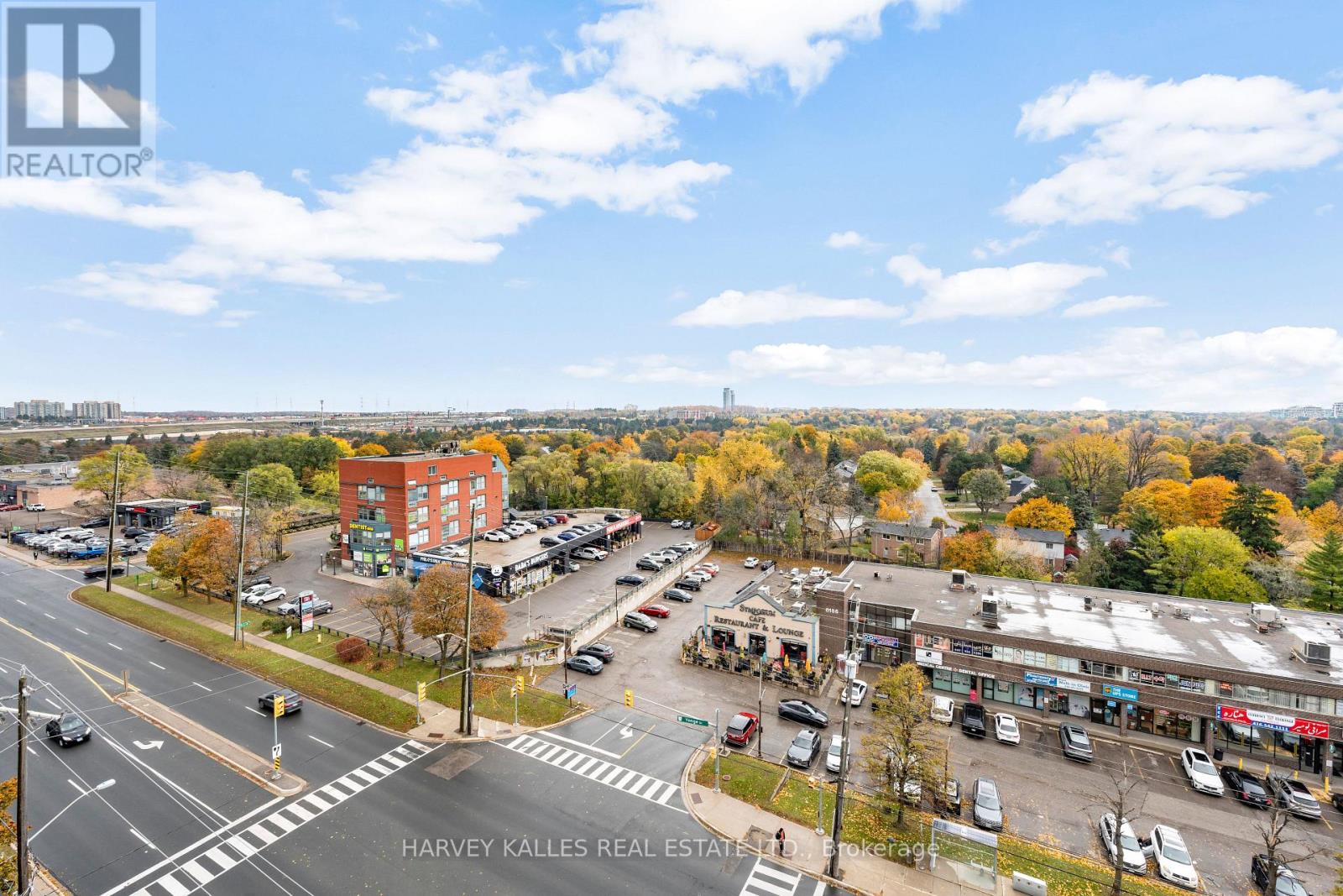 911 - 8188 Yonge Street, Vaughan, Ontario  L4J 1W5 - Photo 31 - N12510356