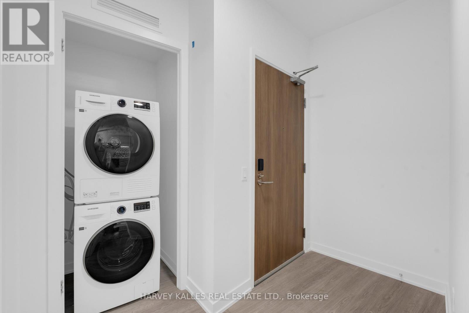 911 - 8188 Yonge Street, Vaughan, Ontario  L4J 1W5 - Photo 27 - N12510356