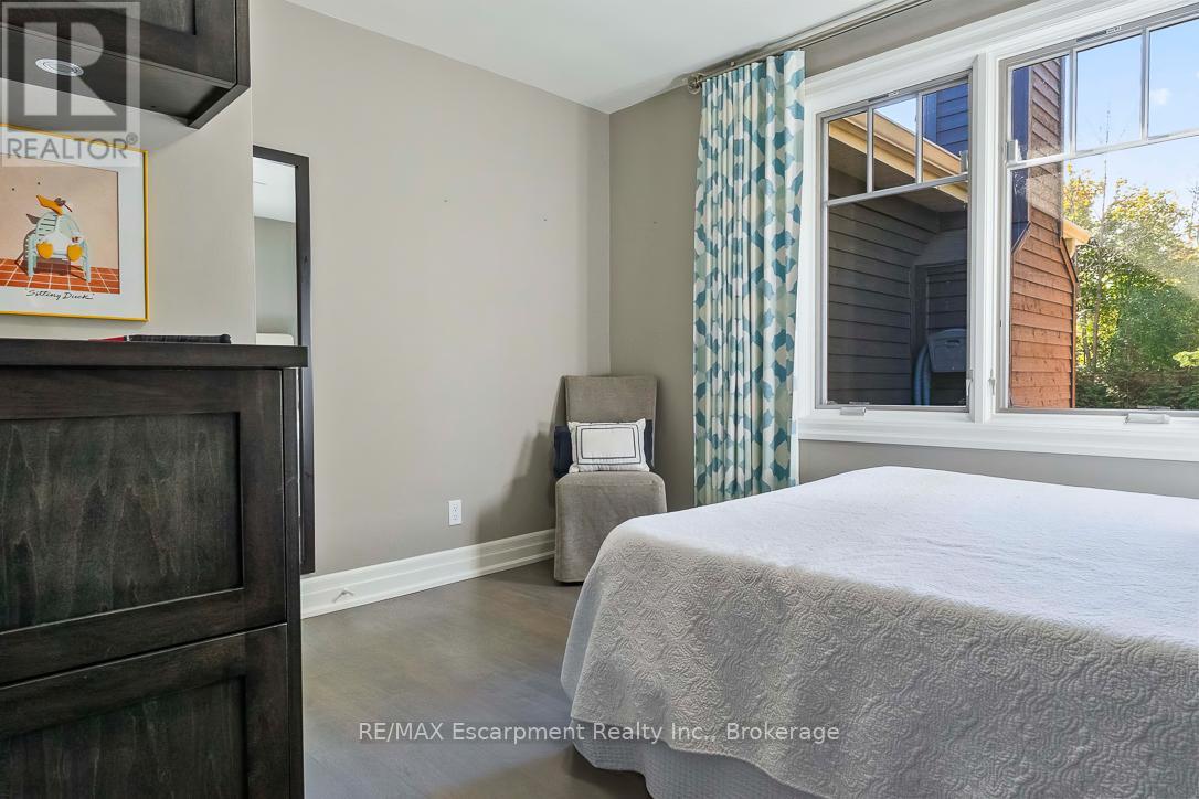 278 Carolyn Drive, Oakville, Ontario  L6K 3M6 - Photo 29 - W12513920