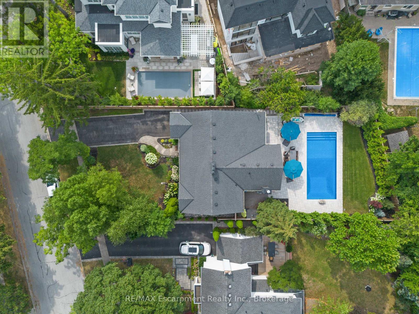 278 Carolyn Drive, Oakville (Co Central), Ontario L6K 3M6 - Photo 47 - W12513920