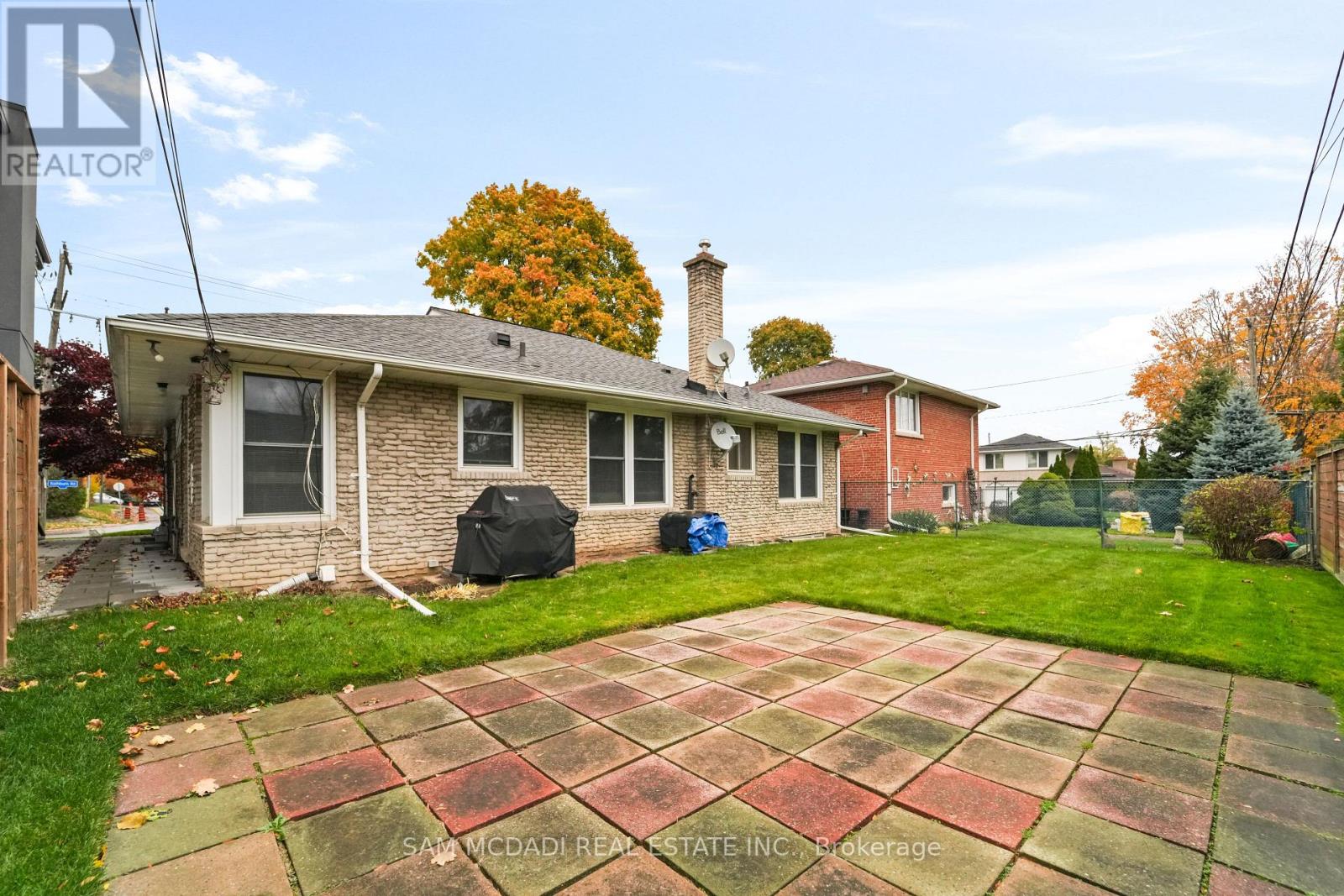 185 Rathburn Road, Toronto, Ontario  M9B 2L2 - Photo 24 - W12513466