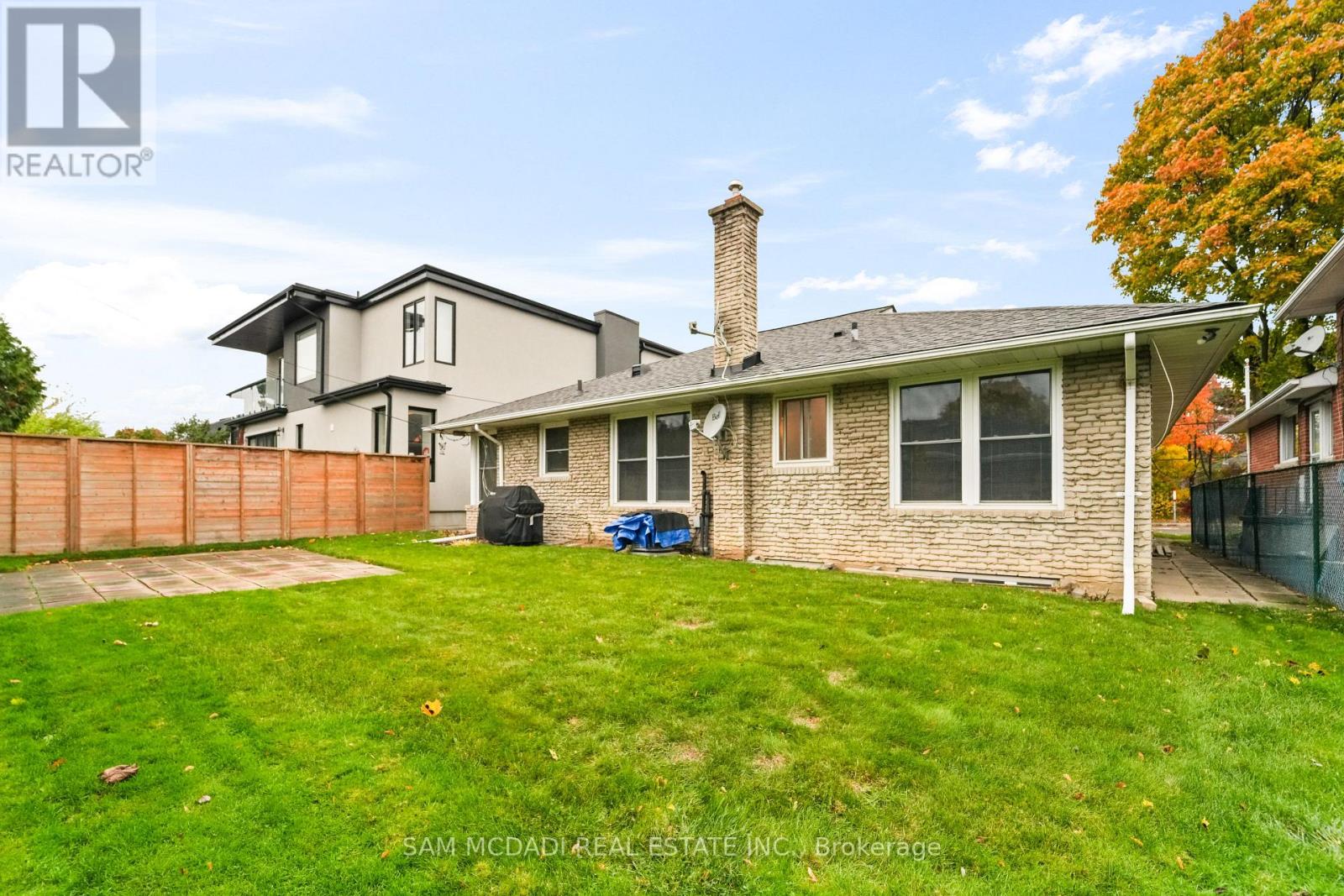 185 Rathburn Road, Toronto, Ontario  M9B 2L2 - Photo 26 - W12513466