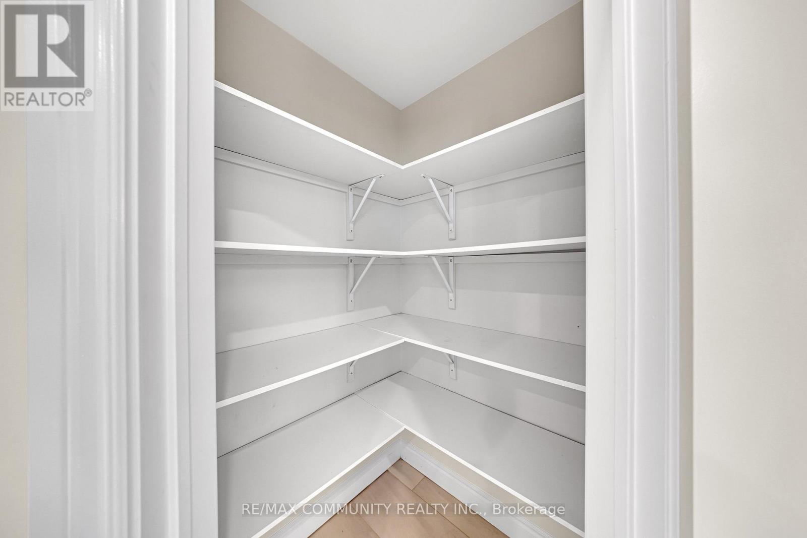 78 Alcorn Drive, Kawartha Lakes, Ontario  K9V 0M8 - Photo 11 - X12513556