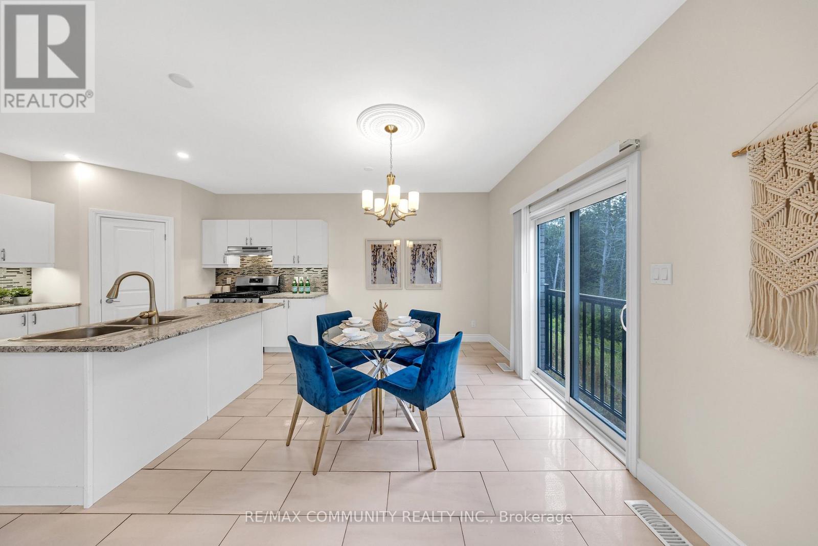 78 Alcorn Drive, Kawartha Lakes, Ontario  K9V 0M8 - Photo 17 - X12513556