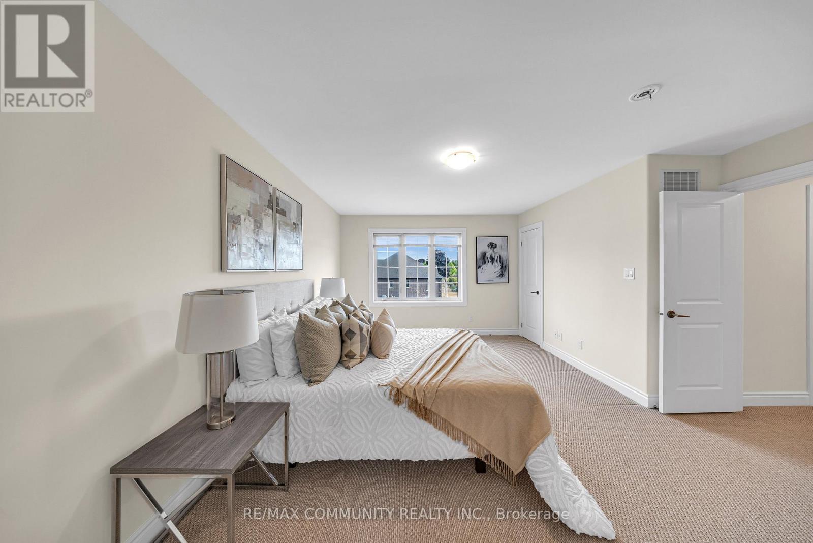 78 Alcorn Drive, Kawartha Lakes, Ontario  K9V 0M8 - Photo 27 - X12513556