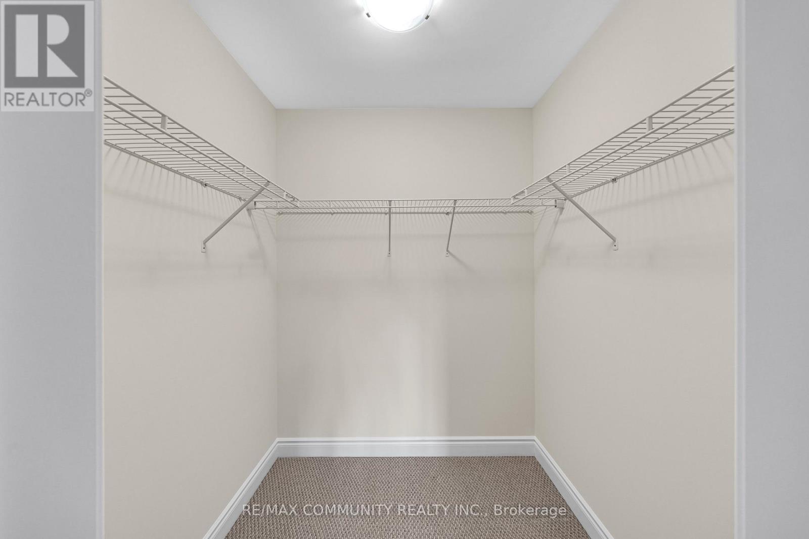 78 Alcorn Drive, Kawartha Lakes, Ontario  K9V 0M8 - Photo 31 - X12513556