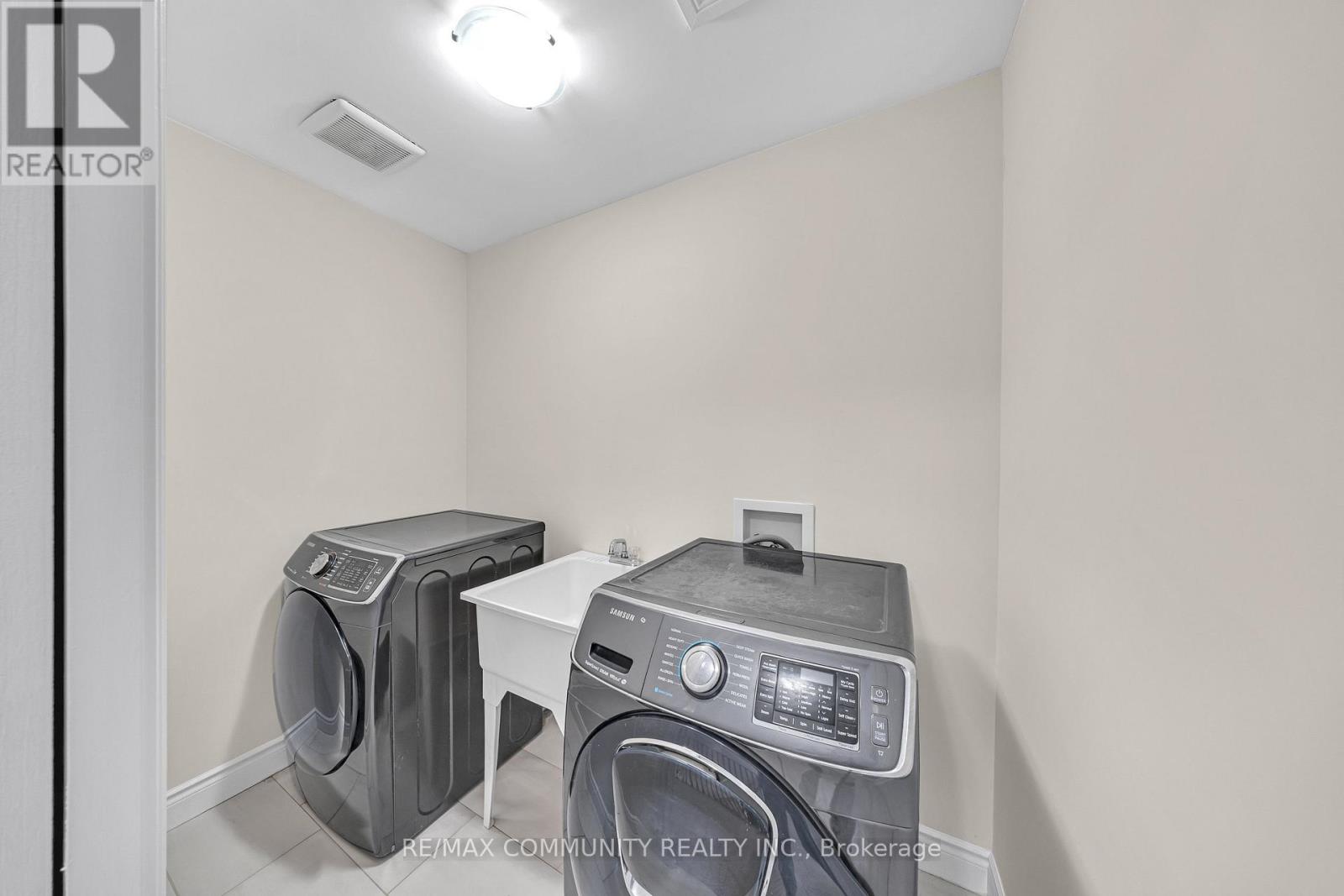 78 Alcorn Drive, Kawartha Lakes, Ontario  K9V 0M8 - Photo 32 - X12513556