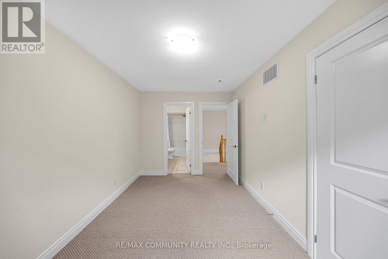 78 Alcorn Drive, Kawartha Lakes, Ontario  K9V 0M8 - Photo 35 - X12513556