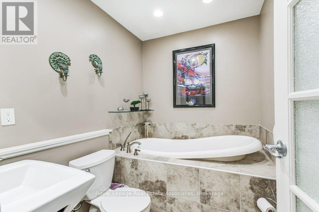 6138 Trafalgar Road, Erin, Ontario  L0N 1N0 - Photo 21 - X12513612