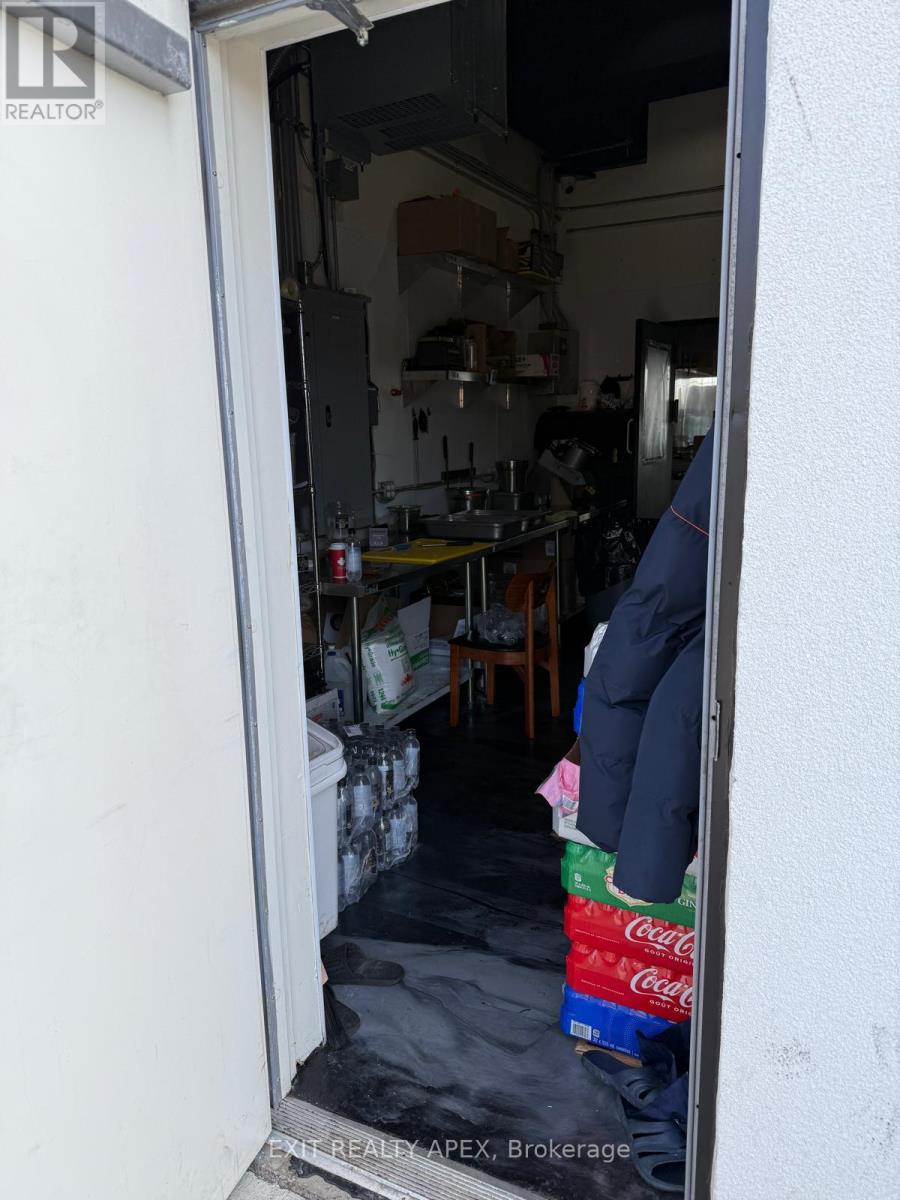 277 Upper Centennial Parkway, Hamilton, Ontario  L8J 3H4 - Photo 15 - X12513622