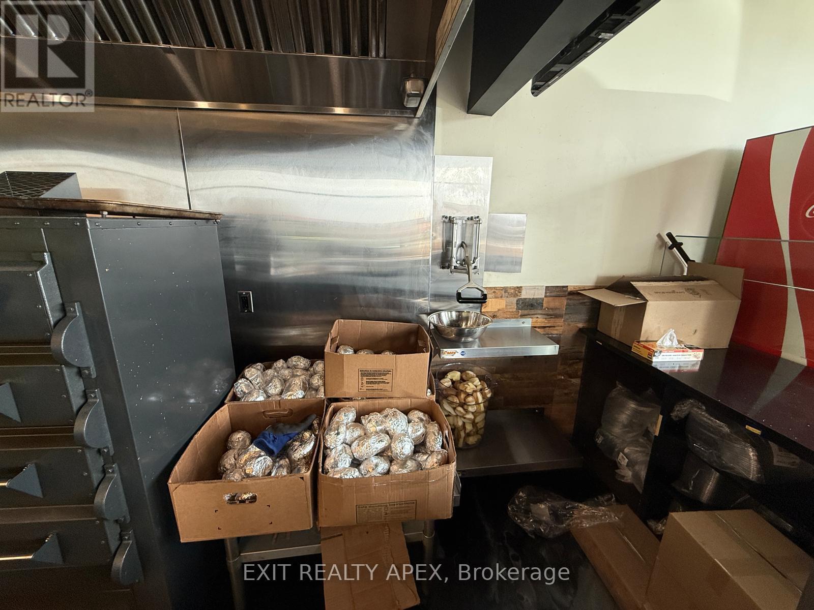 277 Upper Centennial Parkway, Hamilton, Ontario  L8J 3H4 - Photo 16 - X12513622