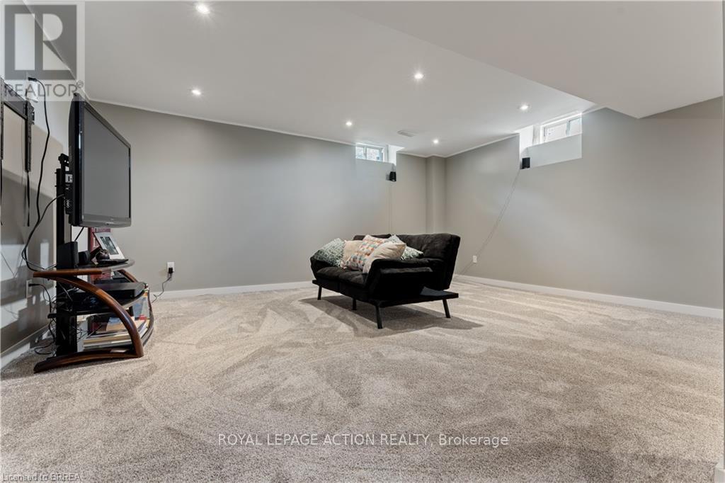 8 Lorne Card Drive, Brant, Ontario  N3L 0H8 - Photo 27 - X12513624