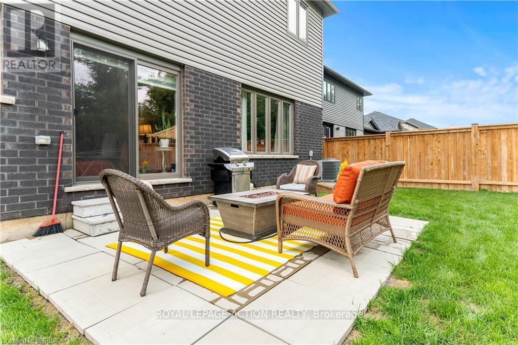 8 Lorne Card Drive, Brant, Ontario  N3L 0H8 - Photo 30 - X12513624