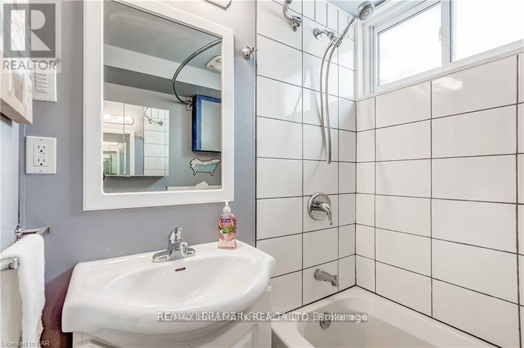 Unknown Address, ,     - Photo 9 - X12513634