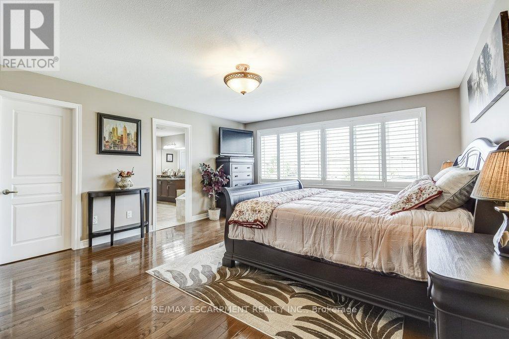 33 Lockman Drive, Hamilton, Ontario  L9K 0B9 - Photo 27 - X12513642