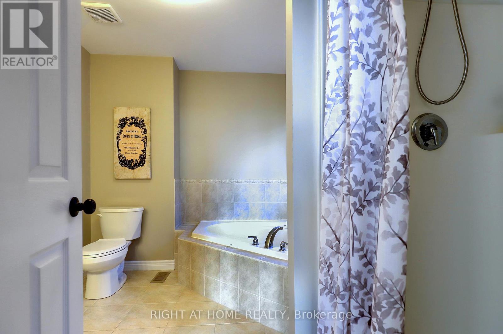 21 Mullin Drive, Guelph, Ontario  N1E 0E1 - Photo 21 - X12513792