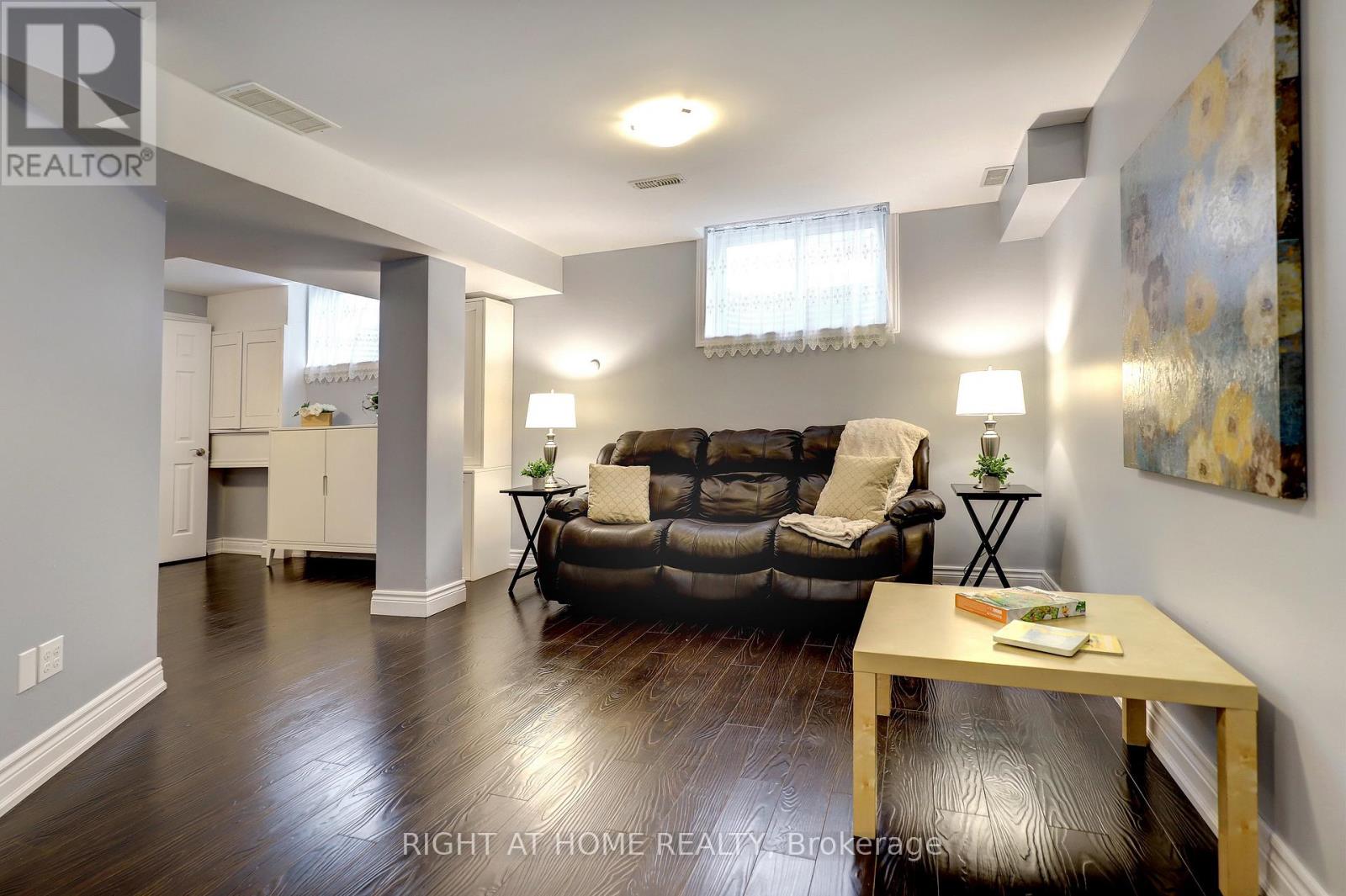 21 Mullin Drive, Guelph, Ontario  N1E 0E1 - Photo 34 - X12513792