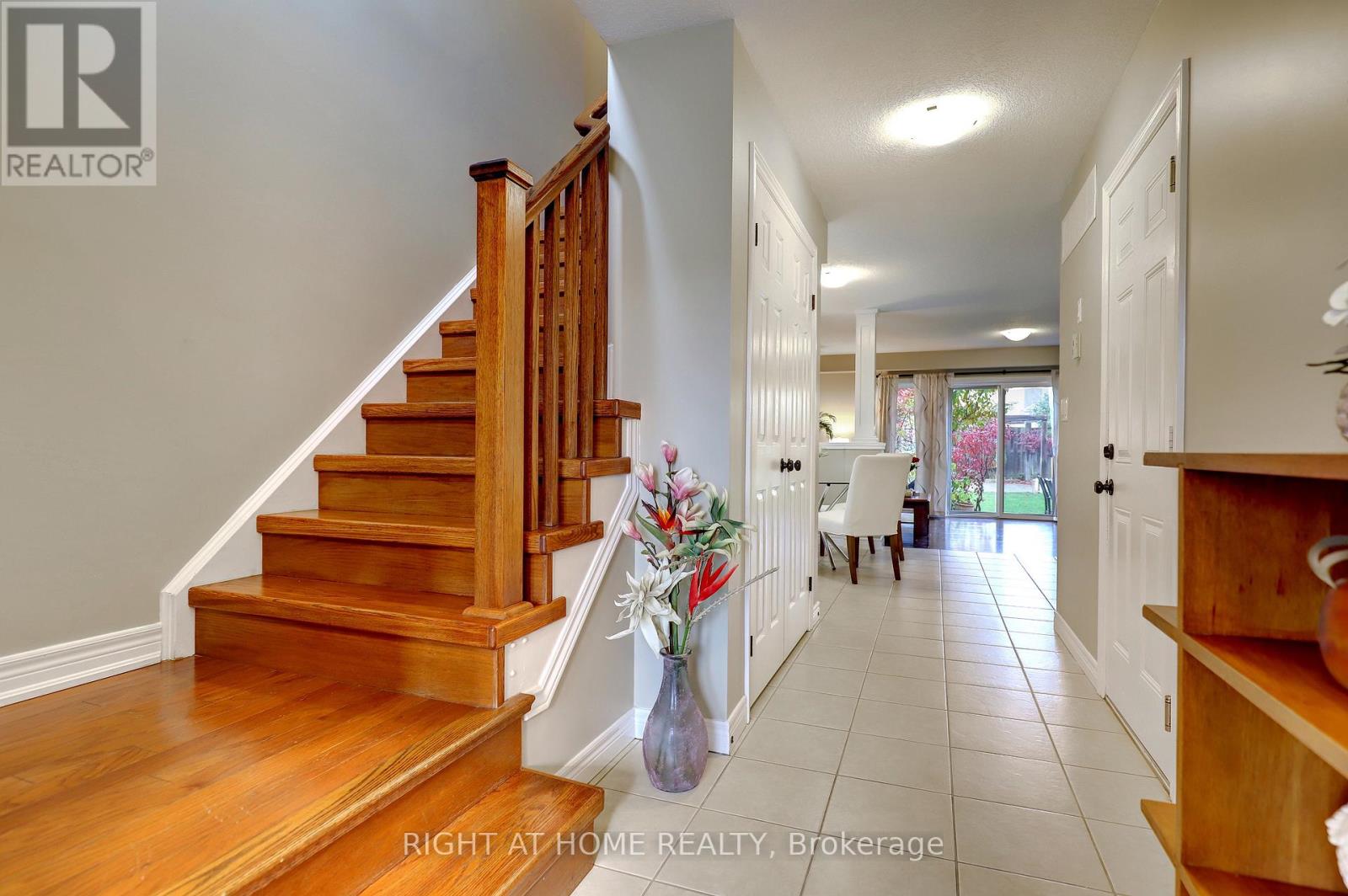 21 Mullin Drive, Guelph, Ontario  N1E 0E1 - Photo 4 - X12513792