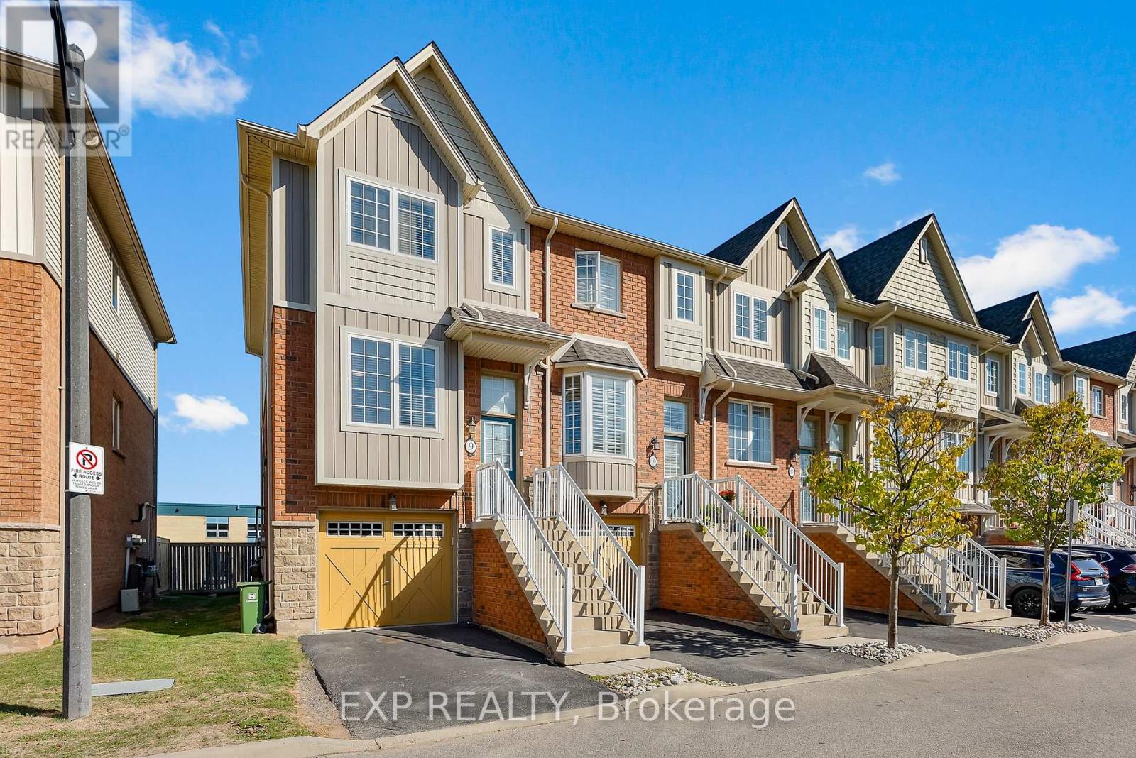 9 - 170 Dewitt Road, Hamilton, Ontario  L8E 0B4 - Photo 2 - X12513858