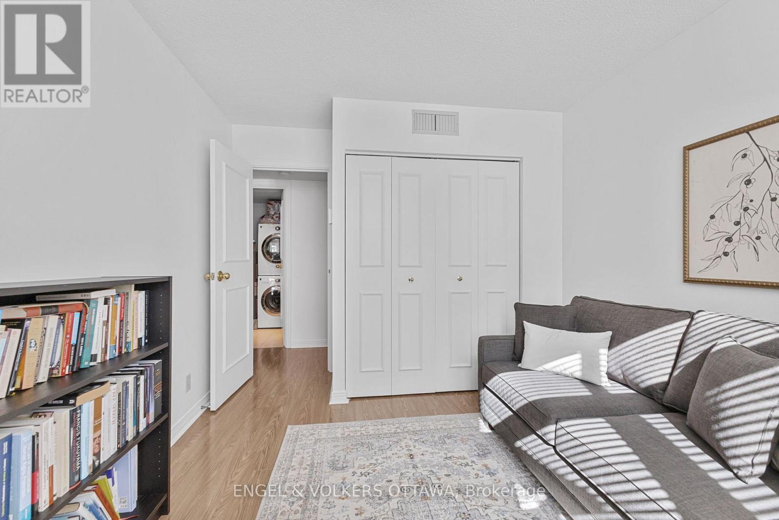 206 - 205 Somerset Street W, Ottawa, Ontario K2P 0J1 - Photo 19 - X12468319