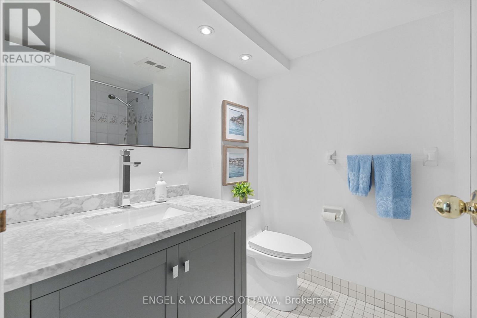 206 - 205 Somerset Street W, Ottawa, Ontario K2P 0J1 - Photo 20 - X12468319