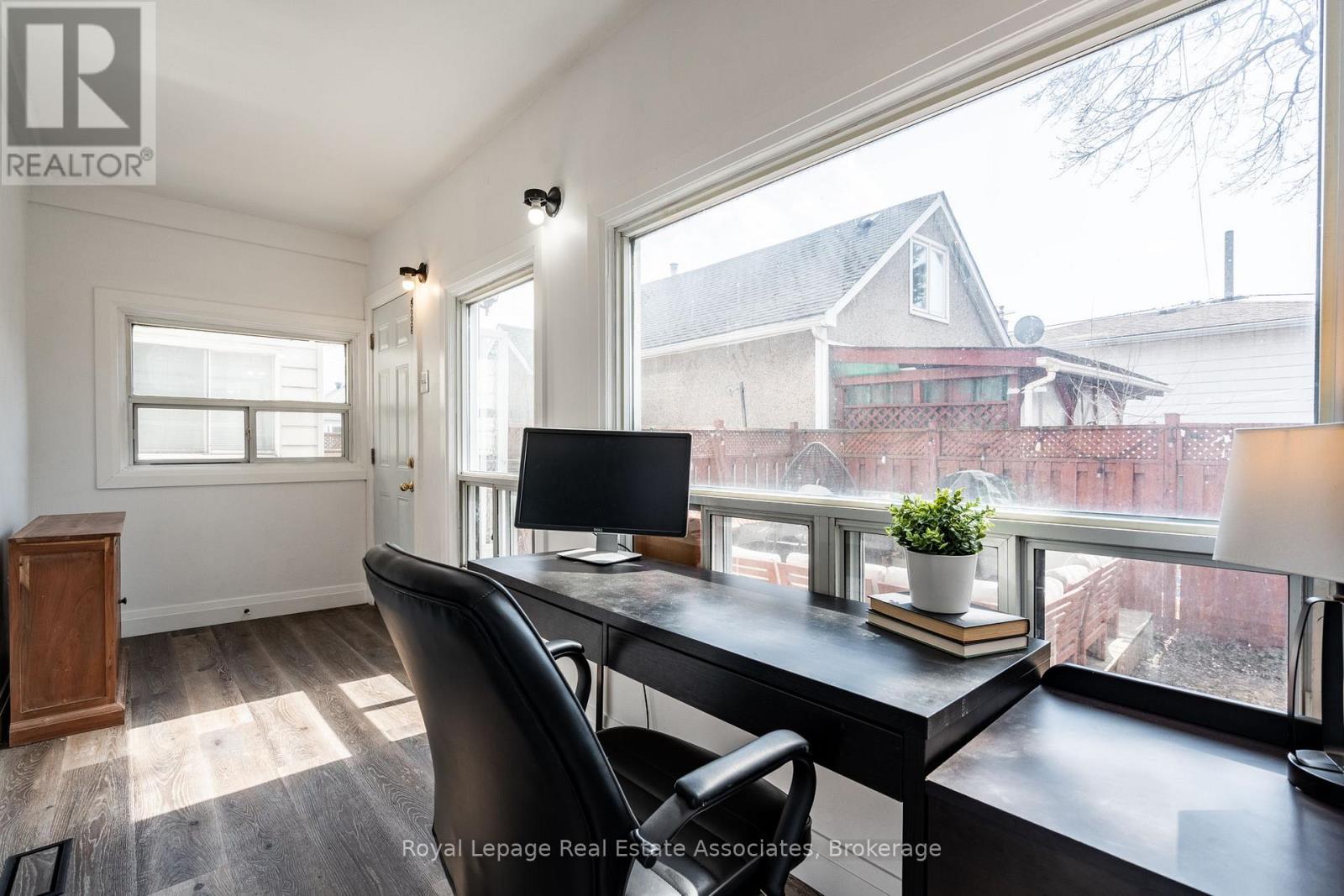 28 Edinburgh Avenue, Hamilton, Ontario  L8H 2C3 - Photo 18 - X12513796