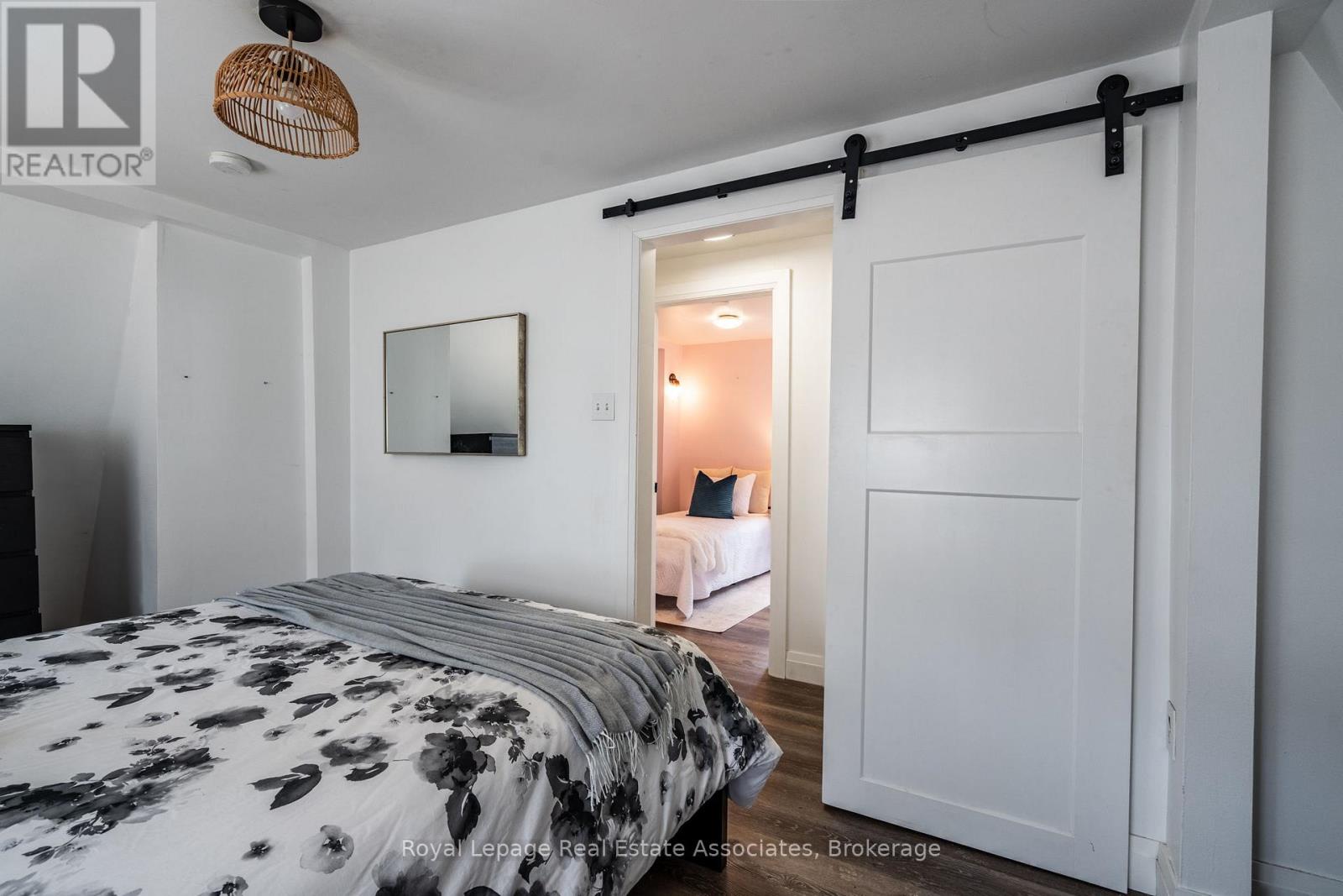 28 Edinburgh Avenue, Hamilton, Ontario  L8H 2C3 - Photo 26 - X12513796