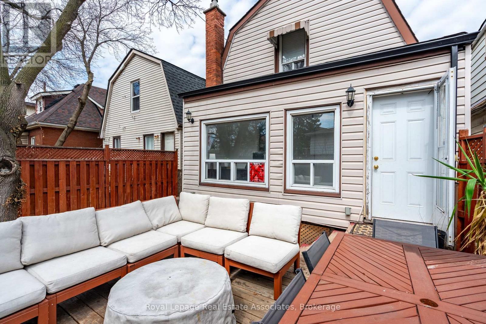 28 Edinburgh Avenue, Hamilton, Ontario  L8H 2C3 - Photo 34 - X12513796