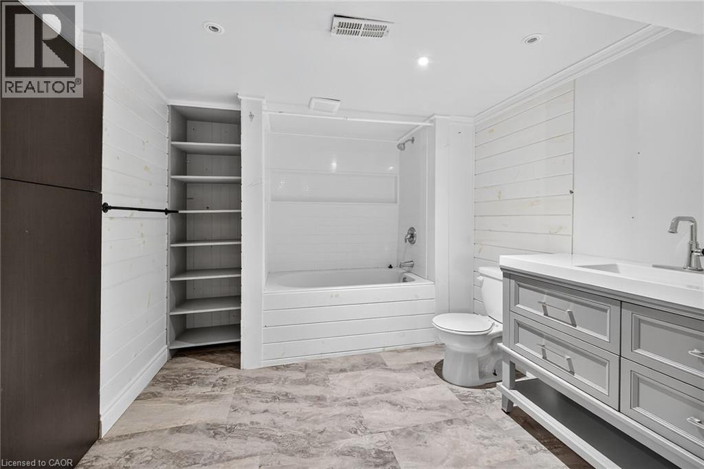 58 Ted Street, St. Catharines, Ontario  L2N 1E5 - Photo 30 - 40785891