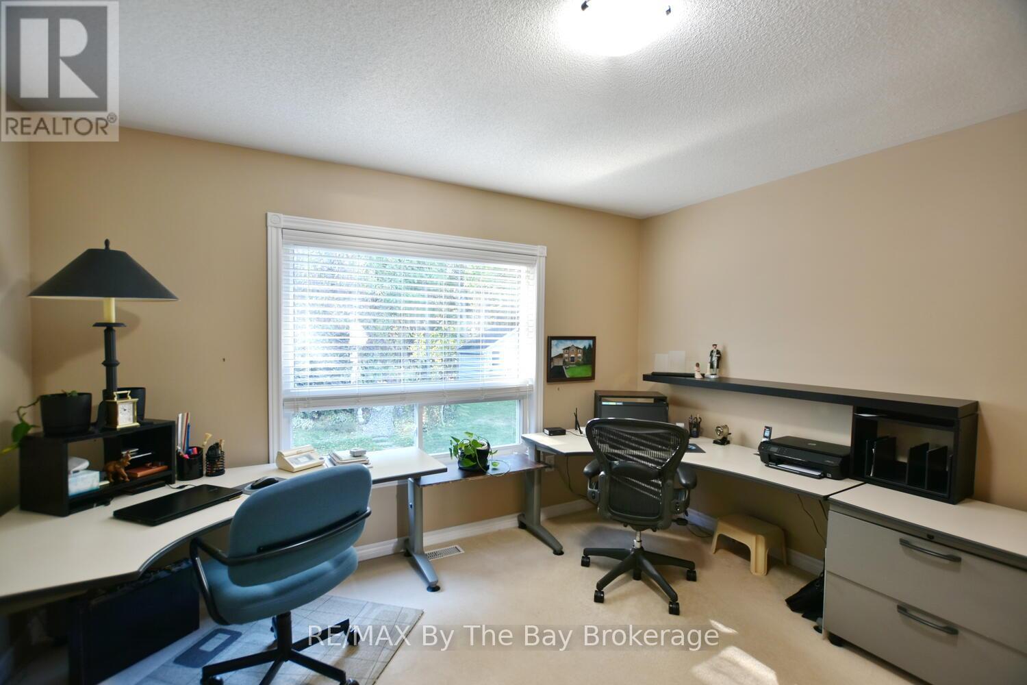 10 Cherry Sands Crescent, Wasaga Beach, Ontario  L9Z 1P5 - Photo 24 - S12513912