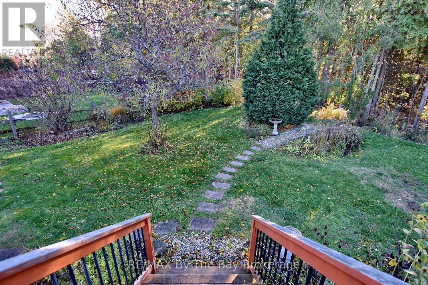 10 Cherry Sands Crescent, Wasaga Beach, Ontario  L9Z 1P5 - Photo 3 - S12513912