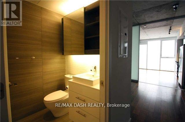 802 - 32 Trolley Crescent, Toronto, Ontario  M5A 0E8 - Photo 10 - C12409345