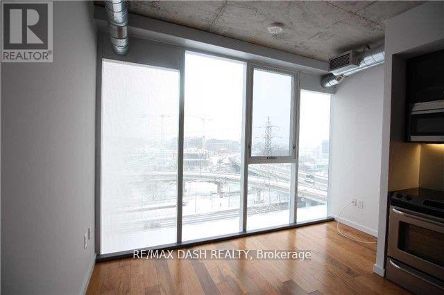 802 - 32 Trolley Crescent, Toronto, Ontario  M5A 0E8 - Photo 9 - C12409345