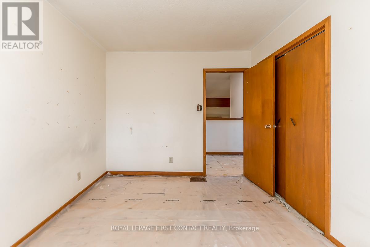 11707 27 County Road, Springwater, Ontario  L0L 1X0 - Photo 18 - S12513404