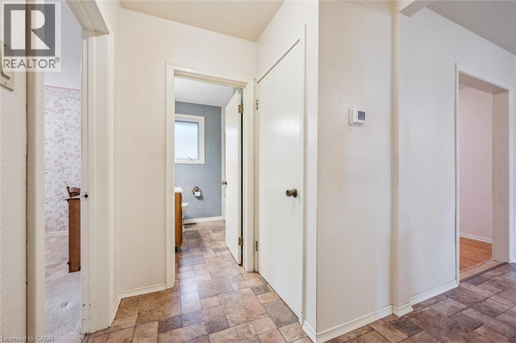 206 Royal Street, Waterloo, Ontario  N2J 2H9 - Photo 18 - 40777790