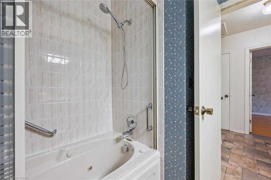 206 Royal Street, Waterloo, Ontario  N2J 2H9 - Photo 20 - 40777790