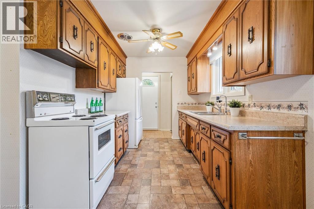 206 Royal Street, Waterloo, Ontario  N2J 2H9 - Photo 12 - 40777790