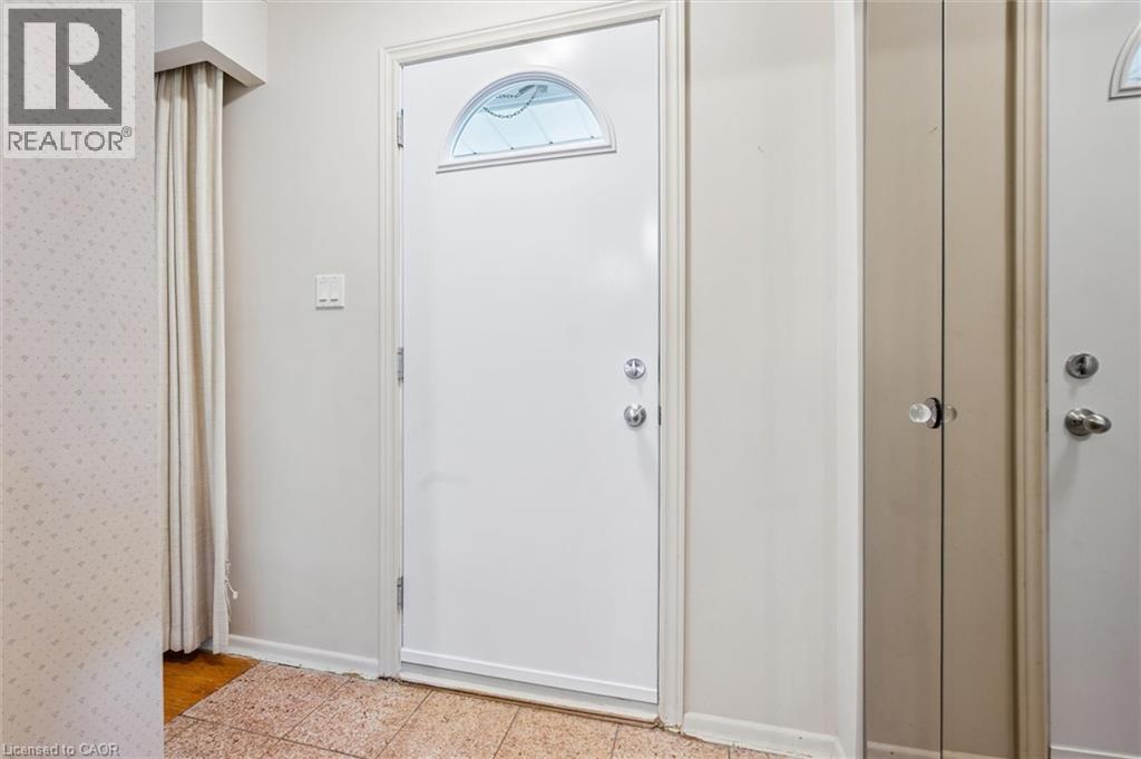 206 Royal Street, Waterloo, Ontario  N2J 2H9 - Photo 5 - 40777790