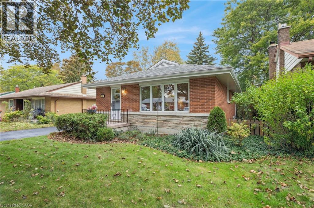 206 Royal Street, Waterloo, Ontario  N2J 2H9 - Photo 3 - 40777790