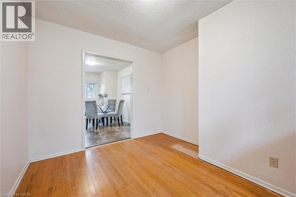 206 Royal Street, Waterloo, Ontario  N2J 2H9 - Photo 17 - 40777790