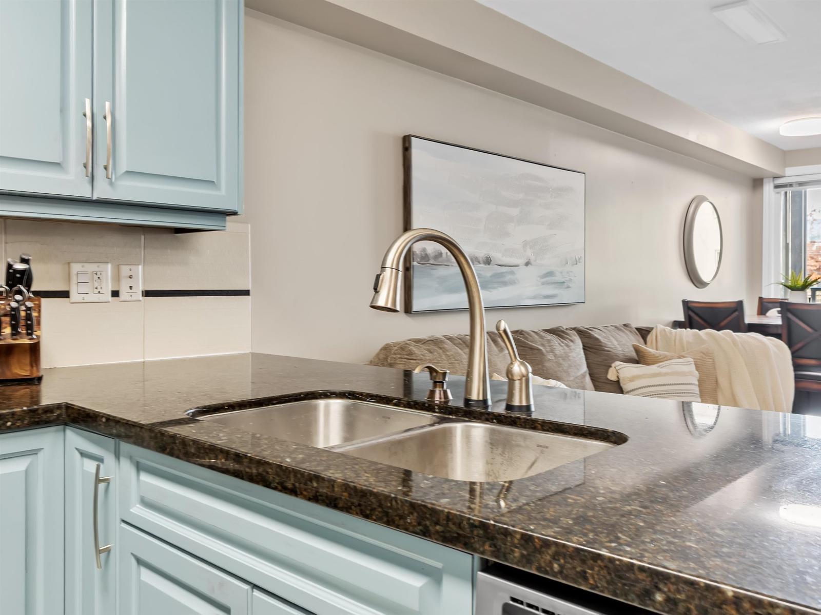 105 19939 55a Avenue, Langley, British Columbia V3A 3X4 - Photo 6 - R3065023