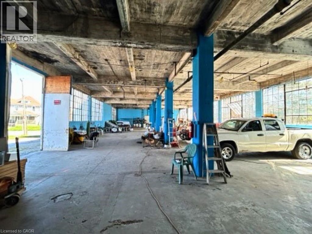 5059 Palmer Avenue, Niagara Falls, Ontario L2E 3T9 - Photo 11 - 40785628