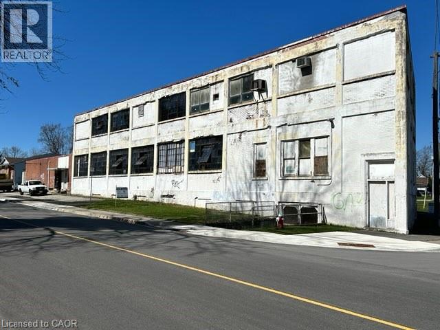 5059 Palmer Avenue, Niagara Falls, Ontario L2E 3T9 - Photo 1 - 40785628