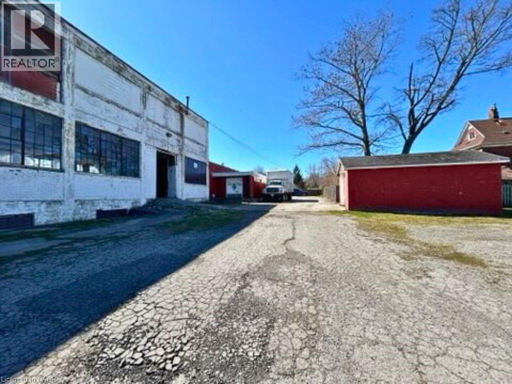 5059 Palmer Avenue, Niagara Falls, Ontario L2E 3T9 - Photo 7 - 40785628