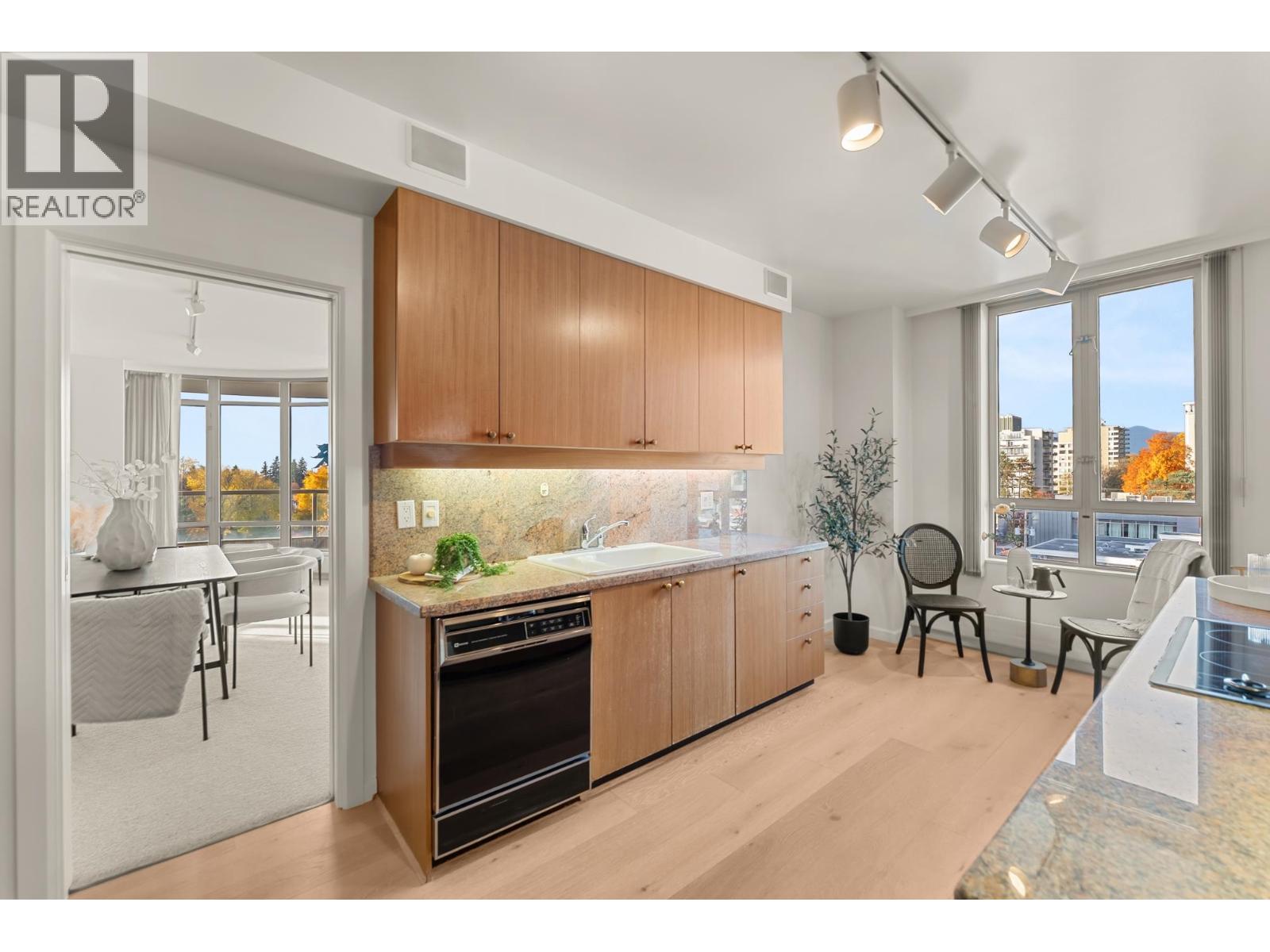 701 5850 Balsam Street, Vancouver, British Columbia  V6M 4B9 - Photo 13 - R3065088